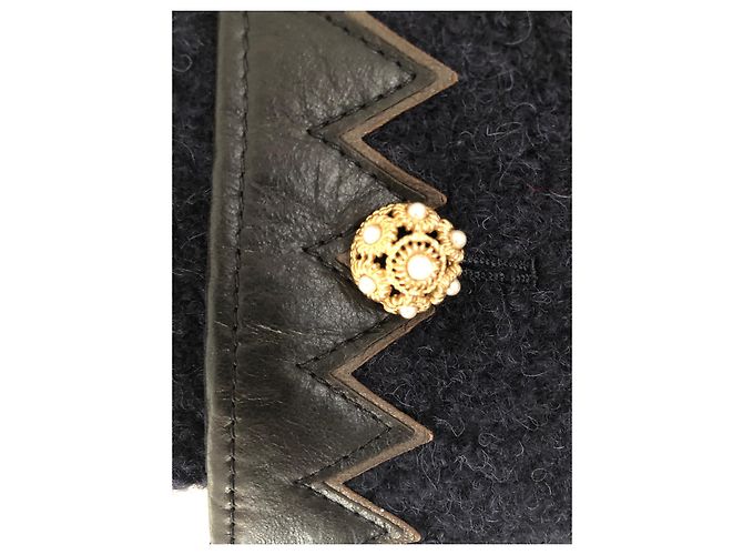 Completo Gonna e Giacca Chanel in Tweed Ecru e Nero D'oro Blu navy - vista 13