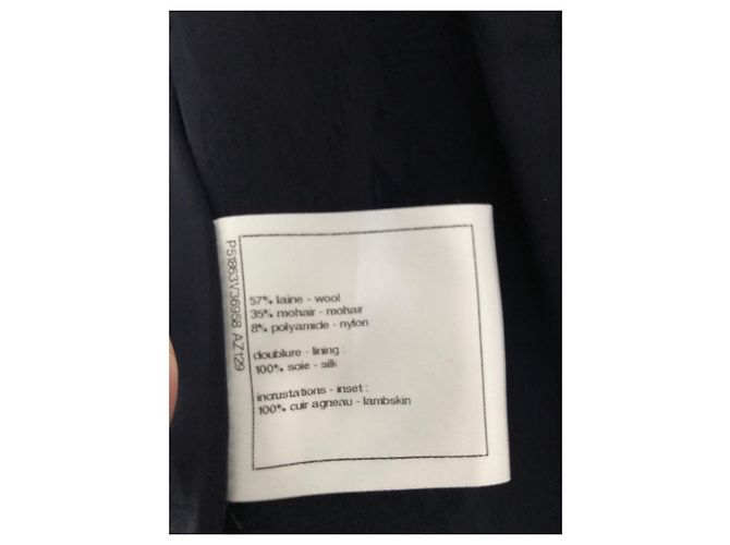 Completo Gonna e Giacca Chanel in Tweed Ecru e Nero D'oro Blu navy - vista 6