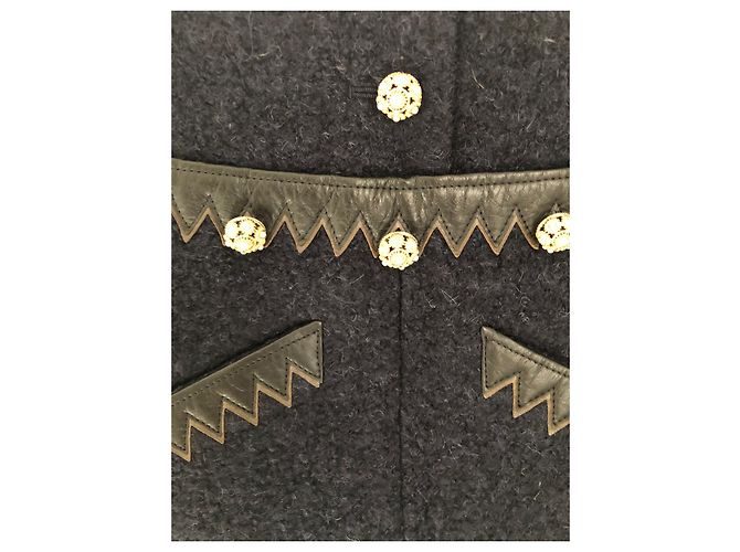 Completo Gonna e Giacca Chanel in Tweed Ecru e Nero D'oro Blu navy - vista 9