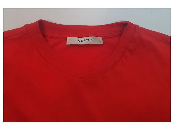 Camiseta roja Gestuz A Tout A L'heure de algodón - vista 3