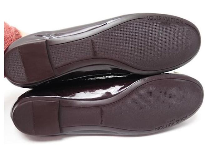 Louis Vuitton Ballerinas Debbie Dark Red Patent Leather Shoes 38.5 - vista 3