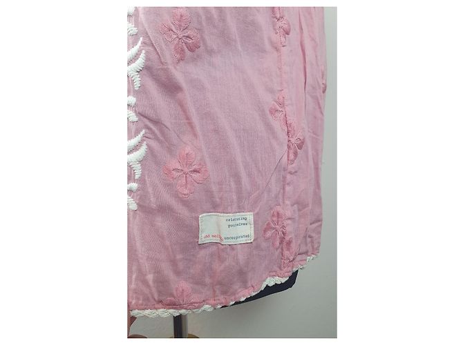 Camicetta in cotone rosa ricamata a maniche corte Odd Molly - vista 3