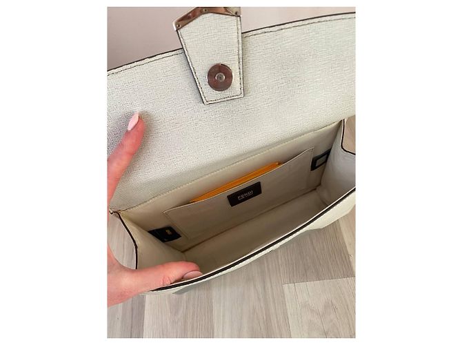Fendi Demi Jour Handtasche Leder Cremeweiß Silber Aus weiß - Ansicht 5