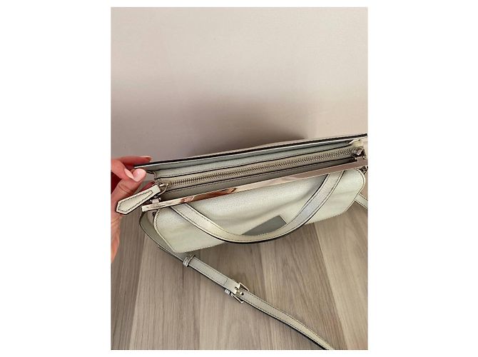 Fendi Demi Jour Handtasche Leder Cremeweiß Silber Aus weiß - Ansicht 6