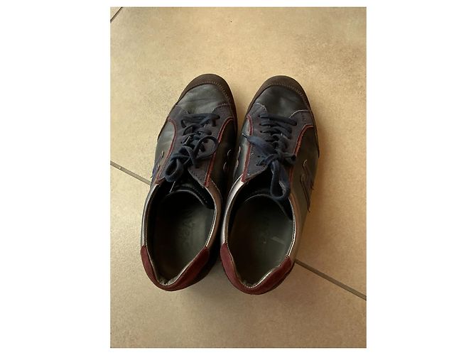 Sneakers Hogan in pelle blu - vista 3