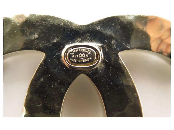 NUOVA SPILLA CHANEL LOGO CC E STRASS IN METALLO DORATO NUOVA SPILLA GIOIELLO DORATA - vista 4