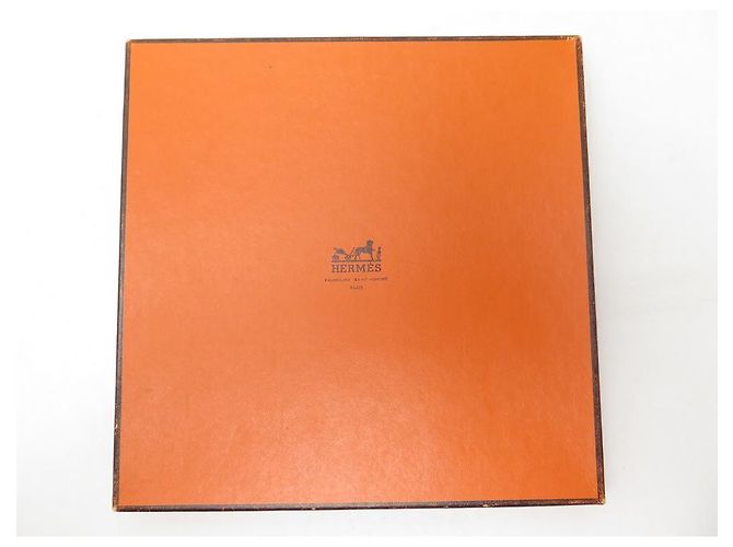 Hermès NUOVA SCIARPA CHEVAL HERMES SU MON CARRE 90 SILK BAR BOX SCIARPA IN SETA NOVITÀ Giallo - vista 8