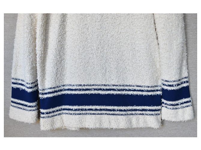 Chanel ikonisch 2019 Runway Boucle Varsity Cardigan Blau Beige Roh Marineblau - Ansicht 11
