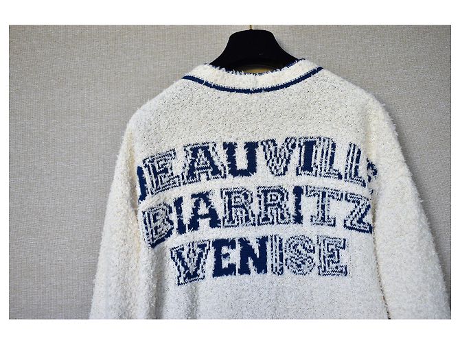 Chanel ikonisch 2019 Runway Boucle Varsity Cardigan Blau Beige Roh Marineblau - Ansicht 4