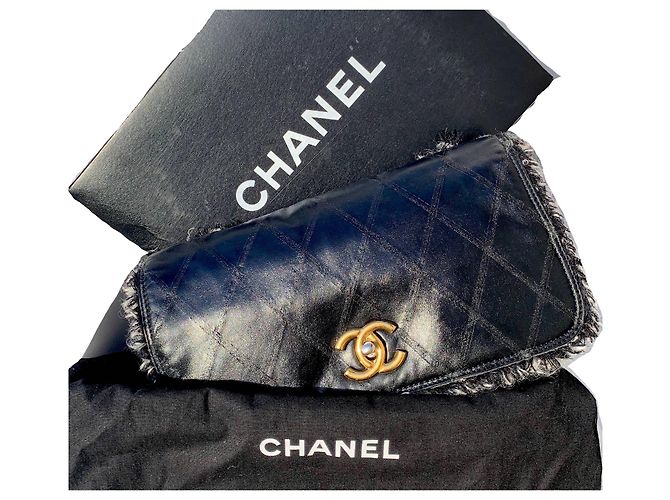 Timeless Chanel Articolo di sfilata con patta foderata Nero - vista 10
