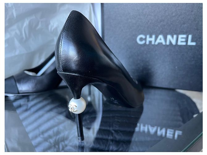 Chanel Heels Black - view 3