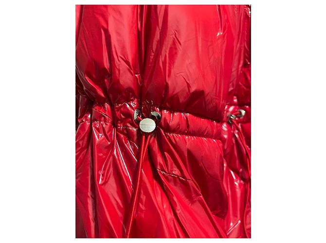 Autre Marque Rote Oversized Pufferjacke aus Vinyl - Ansicht 7