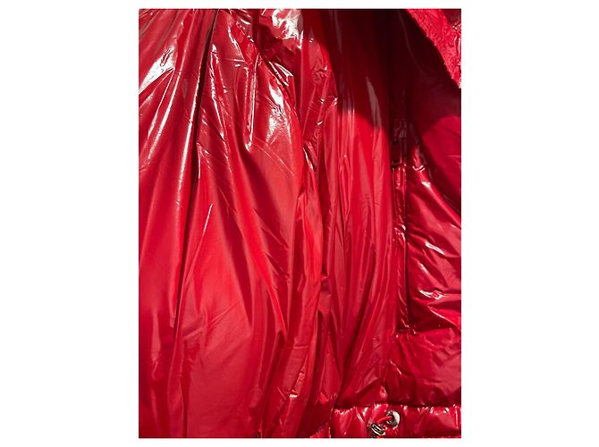 Autre Marque Rote Oversized Pufferjacke aus Vinyl - Ansicht 8