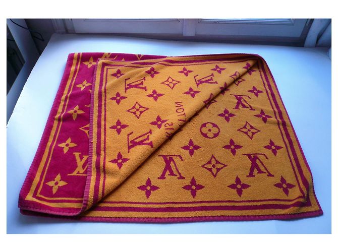 LOUIS VUITTON Toalla de playa MONOGRAM NEW CONDITION Multicolor - vista 2