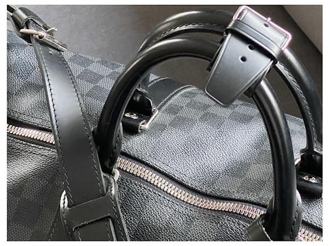 Abbesses Louis Vuitton Borsa a tracolla Keepall 55 Grigio antracite - vista 2