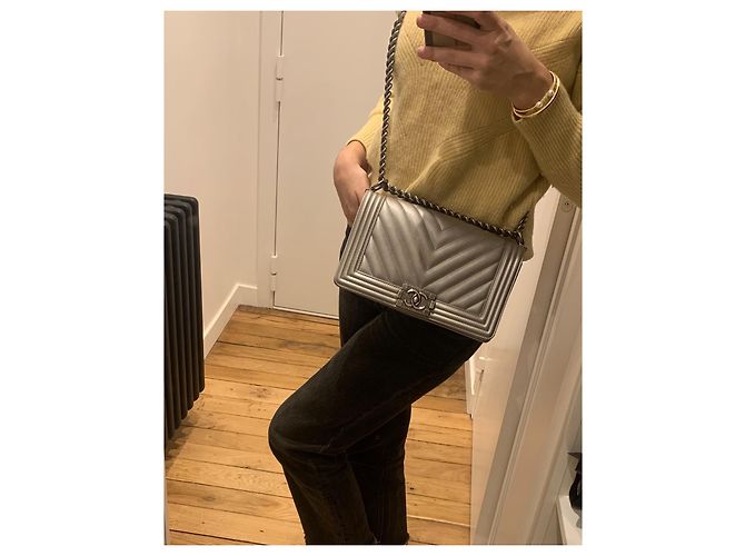 Chanel Boy Bag in pelle caviar grigia Grigio - vista 10