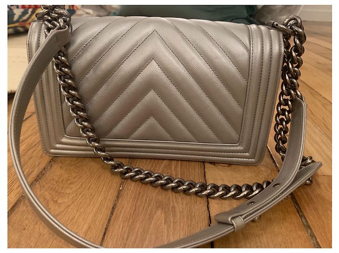 Chanel Boy Bag in pelle caviar grigia Grigio - vista 9