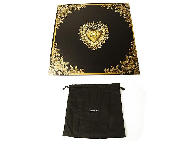 Dolce & Gabbana weiße große Devotion Tasche aus gestepptem Nappaleder - goldenes Herz - Ansicht 11