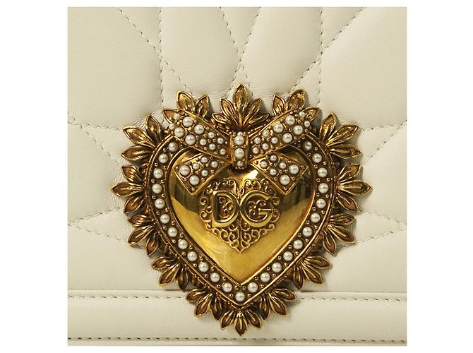 Dolce & Gabbana weiße große Devotion Tasche aus gestepptem Nappaleder - goldenes Herz - Ansicht 6