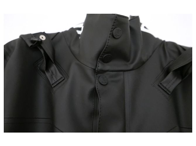 Gabardina de Paco Rabanne x Guy Cotten - vista 7