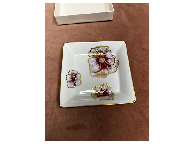 Poiray Ashtray / storage compartment Multiple colors - view 3