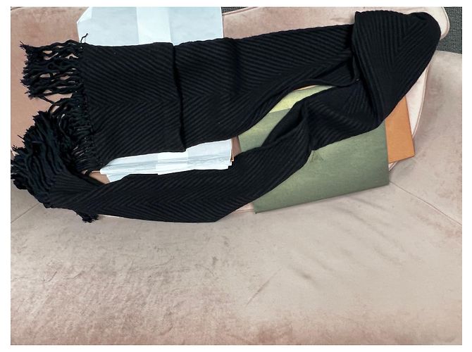 Louis Vuitton Schal Schwarz aus Wolle und Kaschmir - Ansicht 10