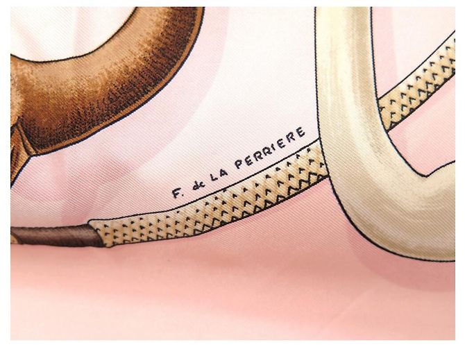 Hermès BUFANDA HERMES CANNES Y POMMEAUX F. DE LA PERRIERE CON BUFANDA DE SEDA DE SEDA ROSA - vista 5
