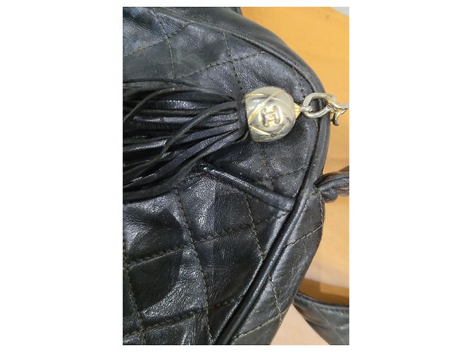 Bolso bandolera Chanel vintage negro - vista 14