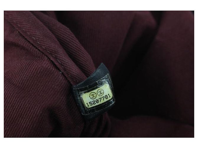 Chanel Borsa a mano XL nera trapuntata Cocoon Dome - vista 11