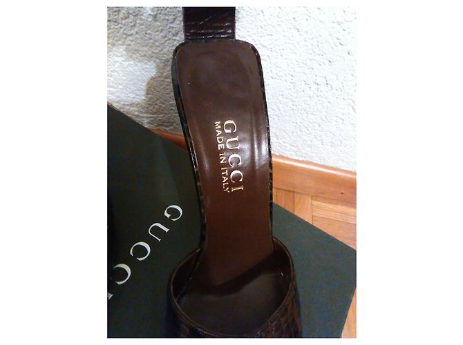 GUCCI DECOLLETE IN SERPENTE CON TACCO A STILETTO Marrone - vista 6