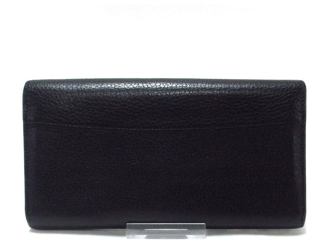 Capucines Louis Vuitton Purses, wallets, cases Black - view 2