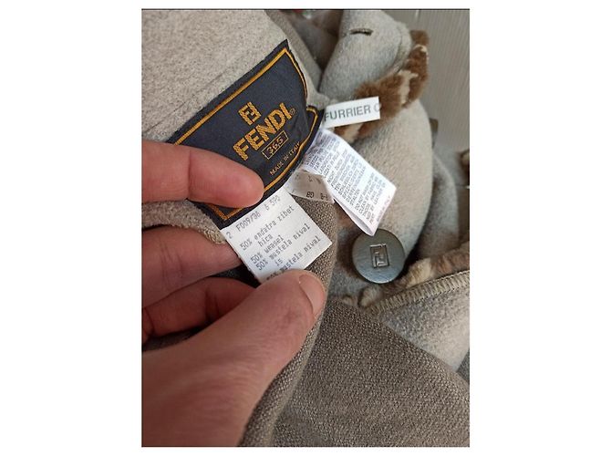 Fendi camel gefütterter Mantel Beige - Ansicht 4
