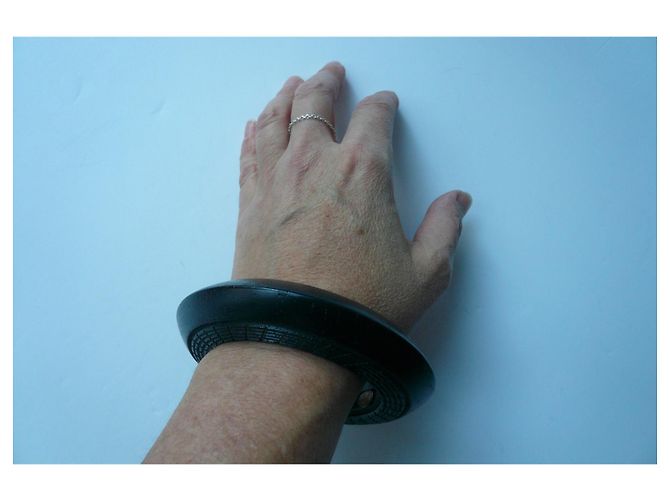 CHRISTIAN DIOR Pulsera de madera de ébano NUEVO ESTADO - vista 4