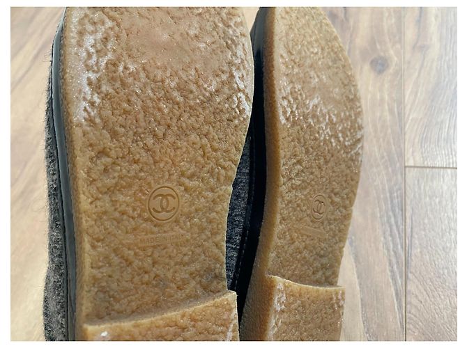 Botas Chanel de tweed e couro cinza 37.5 - vista 10