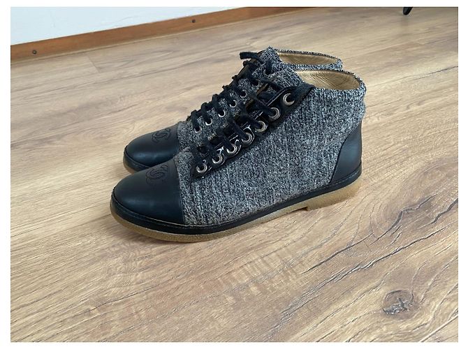 Botas Chanel de tweed e couro cinza 37.5 - vista 13