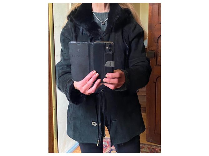 Autre Marque Chaqueta de piel con capucha extraíble. Negro - vista 4