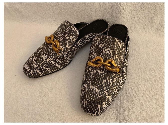 Tory Burch Mules in pelle di serpente - vista 11