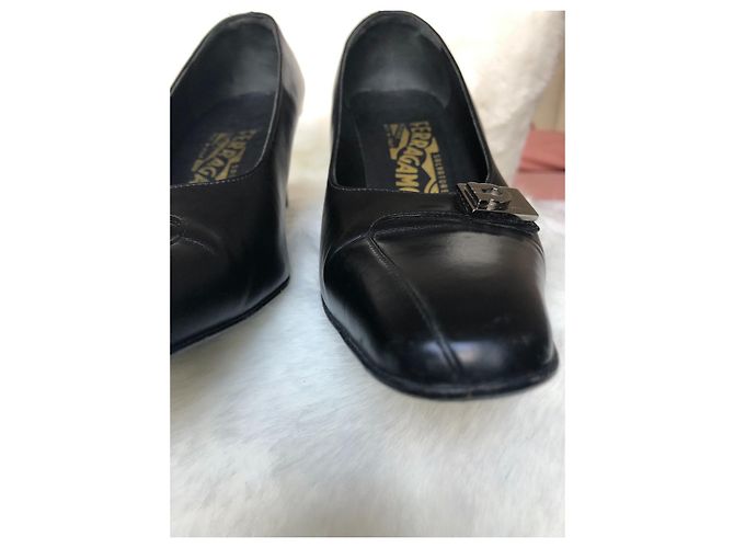 Autre Marque Décolleté Salvatore Ferragamo in pelle nera Nero - vista 4