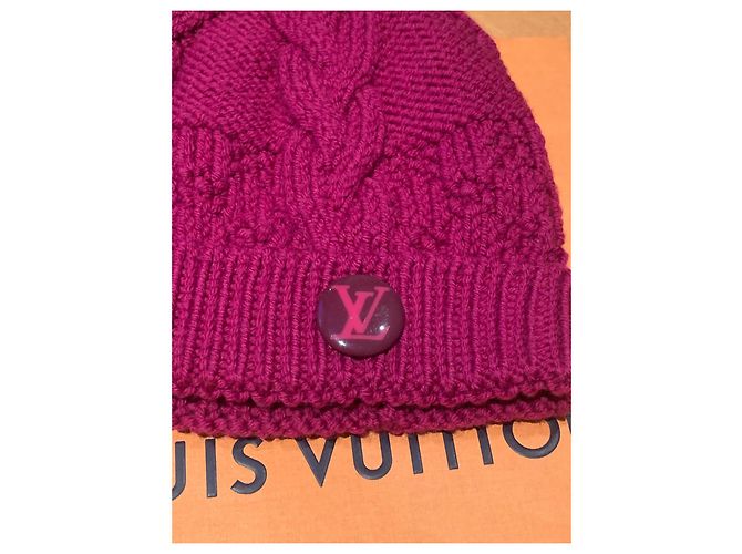 Louis Vuitton Hats Purple - view 3