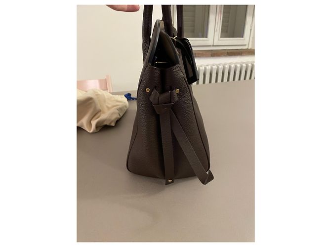 Louis Vuitton Milla Handtasche aus dunkelbraunem Leder - Ansicht 3