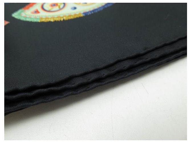 Hermès SCIARPA PIAZZA HERMES CAVALIERS PEULS FOUGEROLLE 90 SCIARPA IN SETA SETA NERA Nero - vista 10