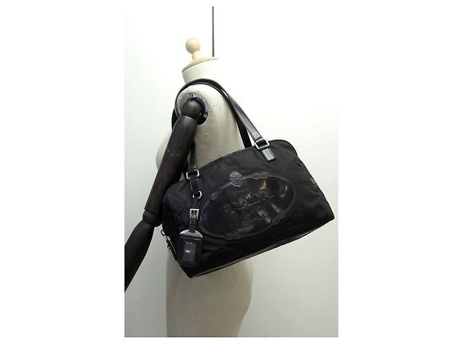 PRADA BORSA A SPALLA IN TELA DI NYLON NERA BORSA A MANO NERA - vista 13