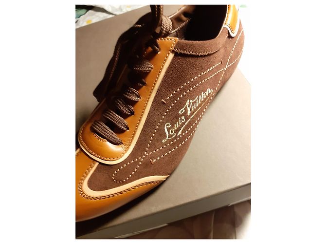 Scarpe Louis Vuitton Sprint in pelle marrone scuro - vista 2