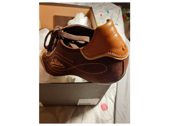 Scarpe Louis Vuitton Sprint in pelle marrone scuro - vista 4