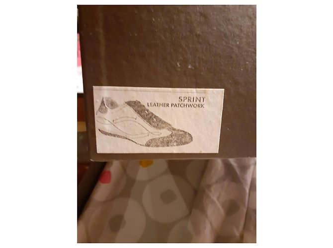 Scarpe Louis Vuitton Sprint in pelle marrone scuro - vista 6