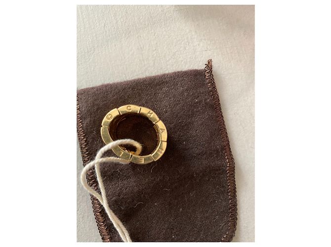 Chanel argolas Gold hardware - vista 2