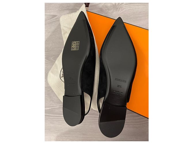 Sandali Ballerina Hermès in Camoscio Nero con Strass - vista 2