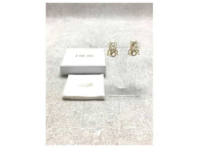 Christian Dior D301 / Earrings / Pearl / White / Gold ref.432993 - Joli ...