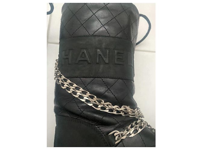 Chanel botas Preto Hardware prateado - vista 3