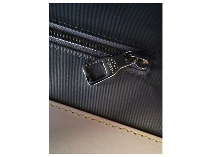 Louis Vuitton Specchio portapiatti (sotto Virgilio Abloh) Argento - vista 9